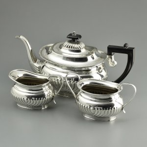 Антикварный английский чайный сет Robert Dore