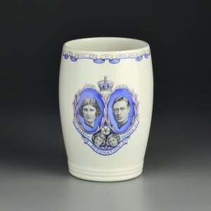 Антикварный английский стакан Коронация Георга VI и королевы Елизаветы 1937 год Wedgwood