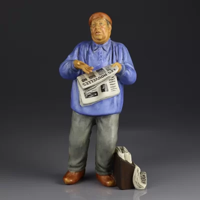 Винтажная фарфоровая статуэтка Англия Парижанин Royal Doulton 2445 Parisian
