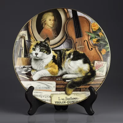 Тарелка винтажная фарфоровая настенная декоративная Кошка Кот Англия Royal Doulton Music Room Cat